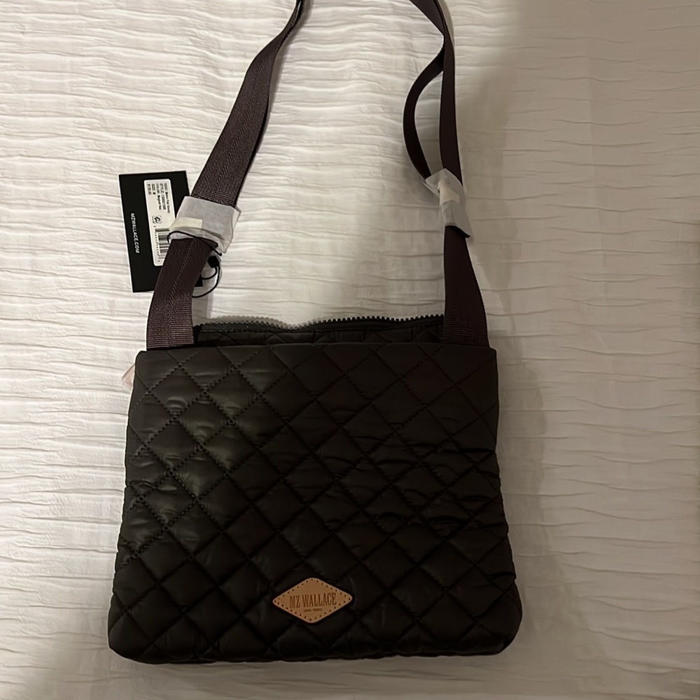 MZ Wallace Metro flat XBody Medium